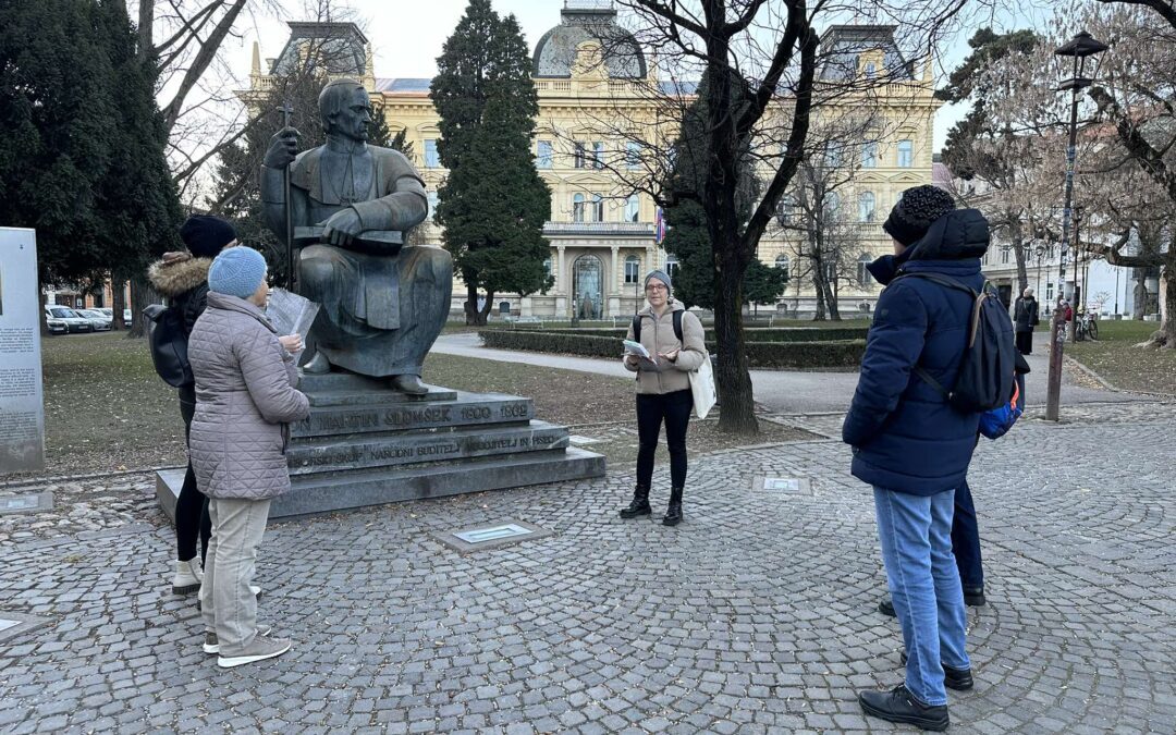 LITERARNI SPREHOD Z RINGLŠPILOM 