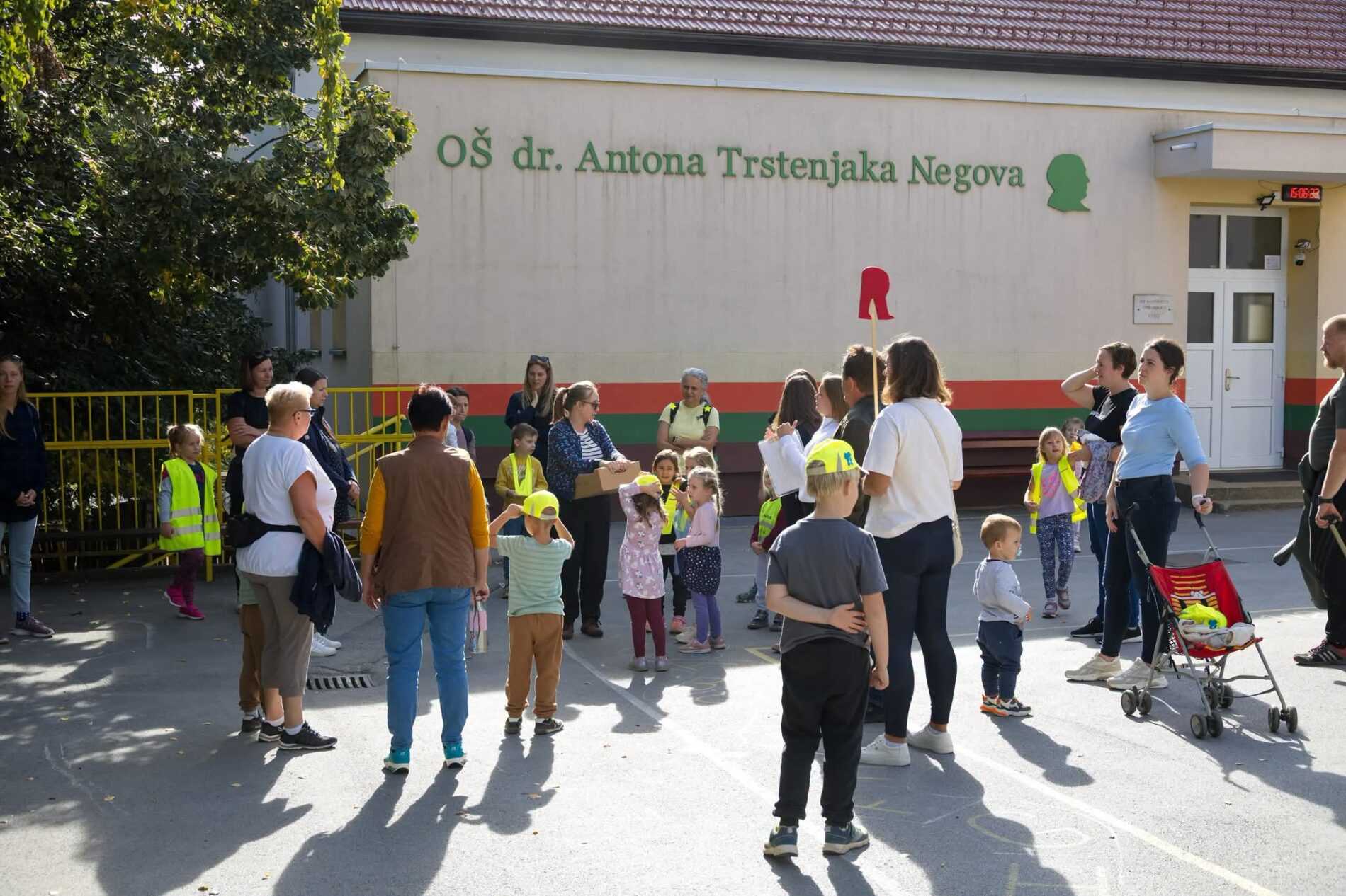 Mladi festival sprehodov Foto: Nada Žgank